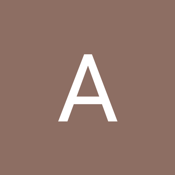 anesa_webb